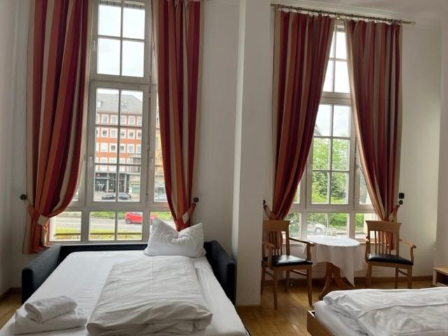 Hotel Roemischer Kaiser Trewir Zewnętrze zdjęcie