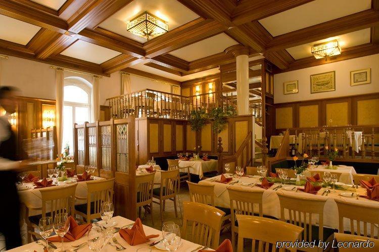 Hotel Roemischer Kaiser Trewir Restauracja zdjęcie